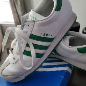 Adidas Samoa size 11 white green